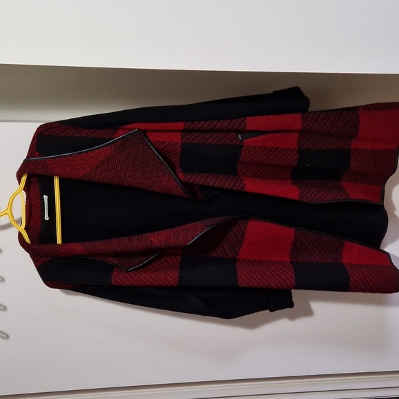 Long black and red sweater/cardigan with leather detailing around neckline - Picture 2 of 6